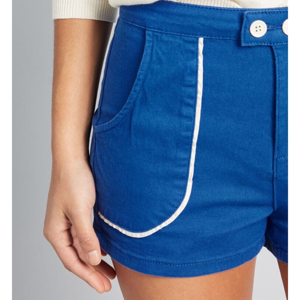 2/$50 Outlined Delight ModCloth Blue Shorts - Picture 3 of 3